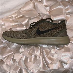 Brand New! Nike Olive Free Run Sneakers